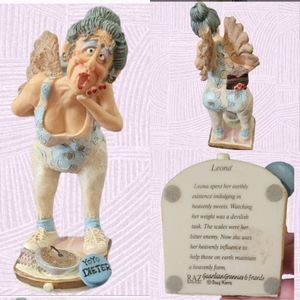 Doug Harris Resin Figurine, Guardian Grannies and Friends